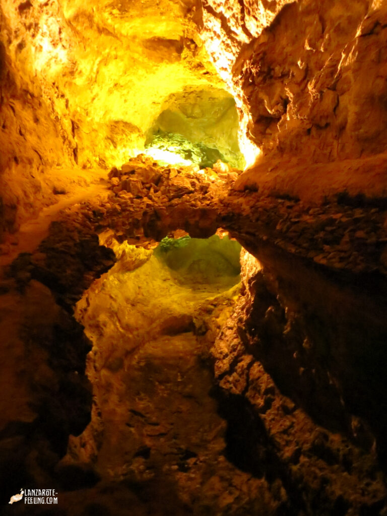 cueva de los verdes